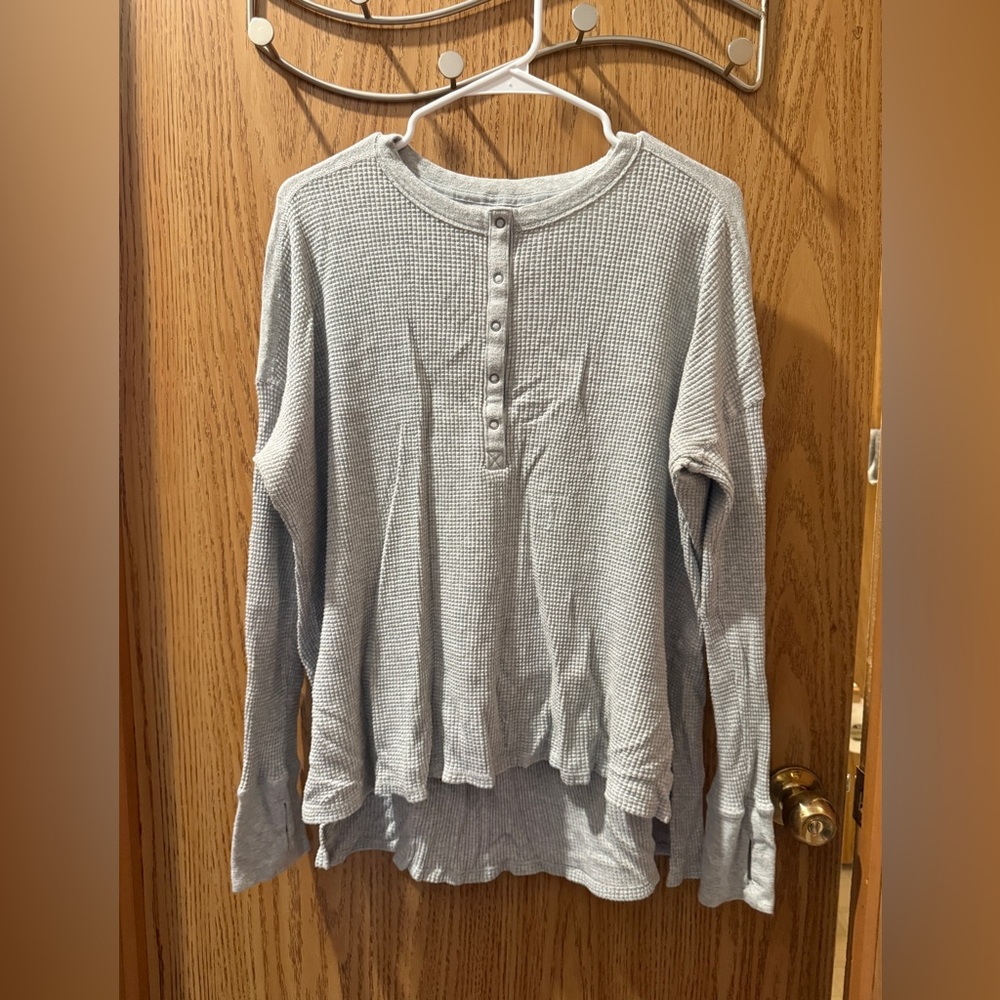 Two Women’s long sleeve Offline by Aerie